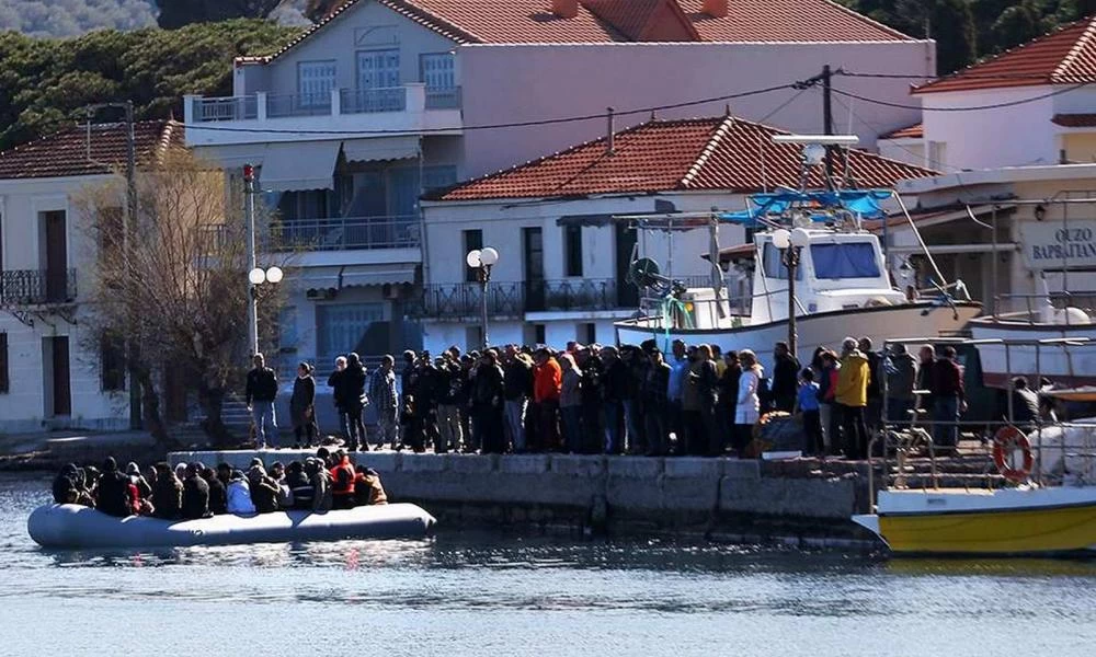 "Λαβράκι" ΕΥΠ: Και άλλες τρεις "σκοτεινές" ΜΚΟ στο φαγοπότι των εκατομμυρίων